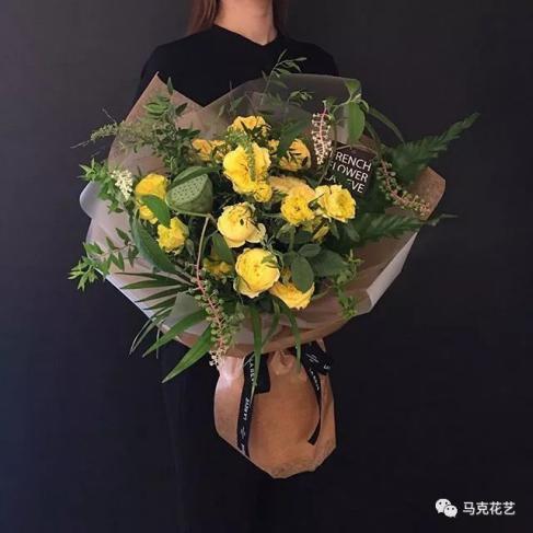 单亲妈妈开店22个花篮3小时被偷光 单亲妈妈开店22个花篮3小时被偷光