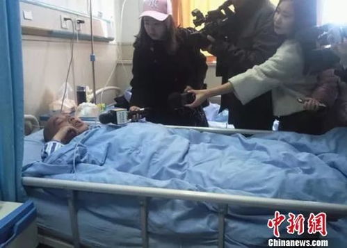 男子被诊断下肢截瘫后重新站起来了
