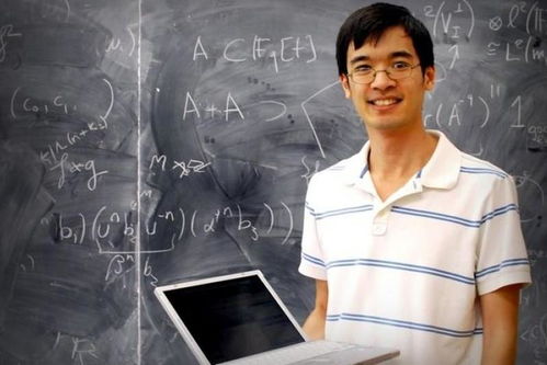 DeepSeek创始人回应爆火