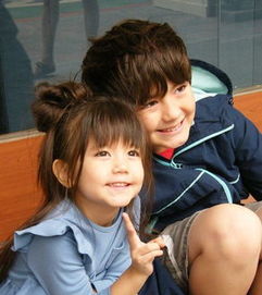 96岁妹妹给100岁哥哥拜年