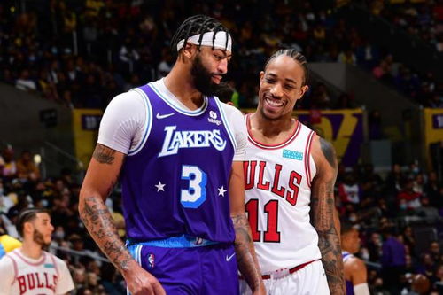 杜兰特谈东契奇浓眉交易:太疯狂了 杜兰特谈东契奇浓眉交易:太疯狂了