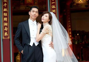 00后新人办三无婚礼 新娘发言25秒 00后新人办三无婚礼 新娘发言25秒