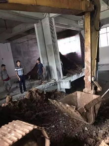 住建局回应32层居民楼承重柱被拆