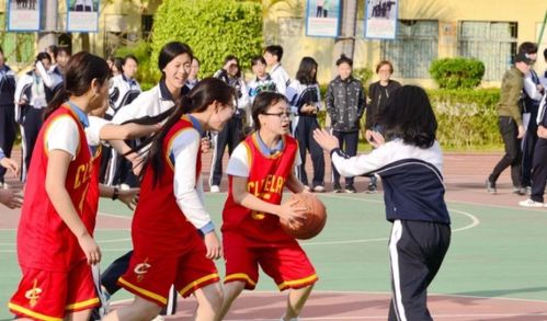 网友想租高中操场结婚引讨论