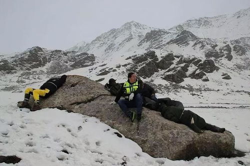 驴友从雪山下撤后突然晕厥离世
