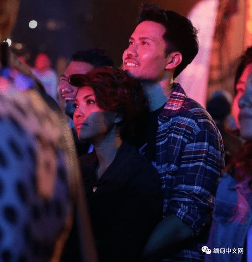 中国明星数学家夫妇先后回国