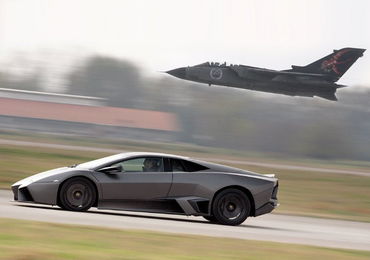 布加迪跑车游戏比赛攻略 布加迪跑车游戏比赛攻略