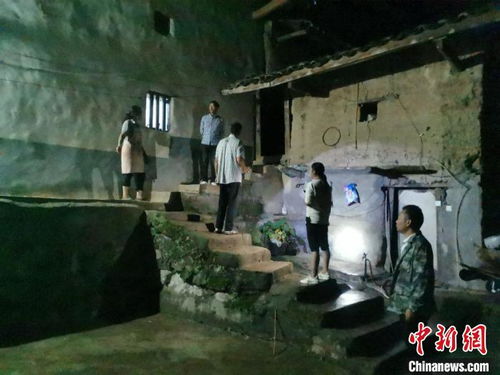 网逃人员带70余万现金“隐居”山洞