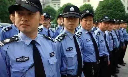 5旬辅警30多年前被人顶替上中专