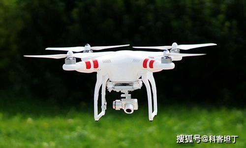 中国“飞行保温杯”无人机爆火