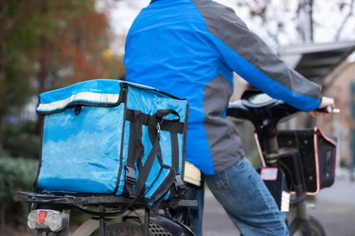 刘强东登顶骑手“日单量榜”第一? 刘强东登顶骑手“日单量榜”第一?