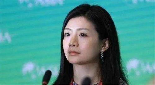 郭露西成全球最年轻女性亿万富豪