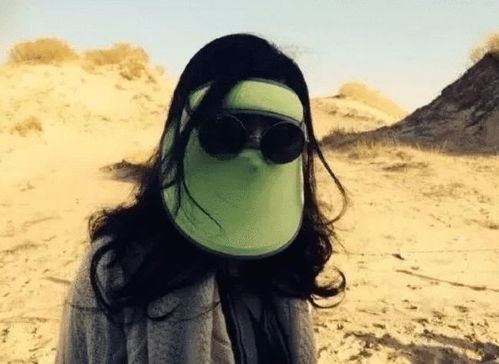 99年女医生晚上搞副业“收破烂”