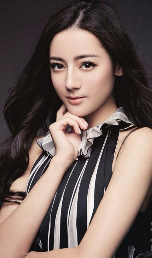 漂亮美女走光记游戏攻略