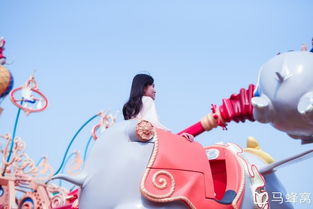 迪士尼闺蜜拍照攻略游戏