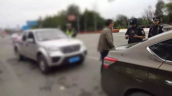 男子躲深山7年“手搓”300辆车