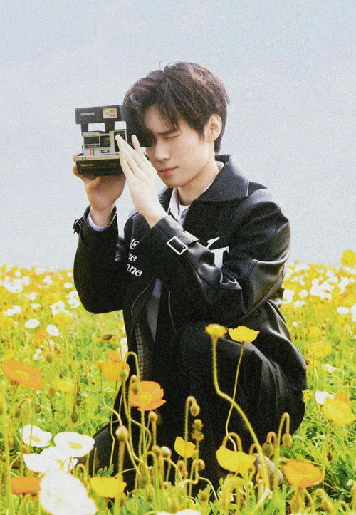 汪苏泷的拍照搭子是真蛇