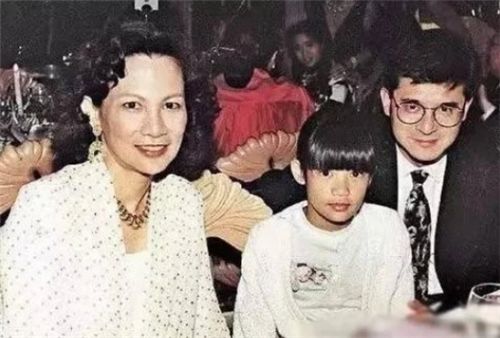 中山美穗21岁儿子拒绝继承其遗产