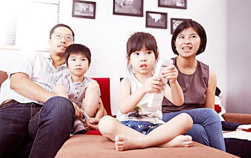 夫妻为二胎儿子跟谁姓离婚