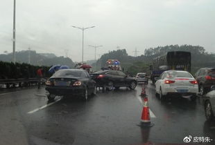 高架4车道变3车道致5死?官方通报 高架4车道变3车道致5死?官方通报