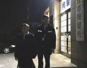 洛杉矶警察局称目前有70多人被捕 洛杉矶警察局称目前有70多人被捕