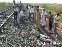 印度一家五口空难前留下最后自拍