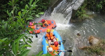 父子俩被卷入大海 从海南漂流到广东