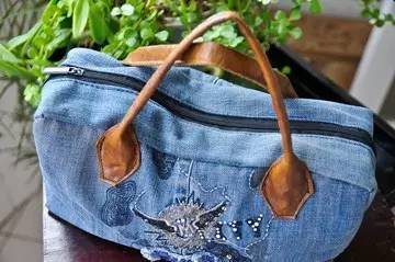 酒店洗漱包发现用过的HIV检测盒 酒店洗漱包发现用过的HIV检测盒