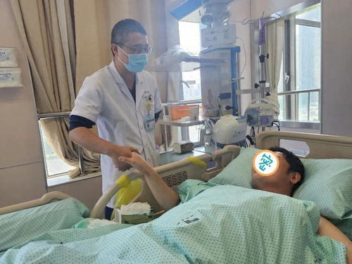 19岁骑手摔倒在ICU抢救18天死亡