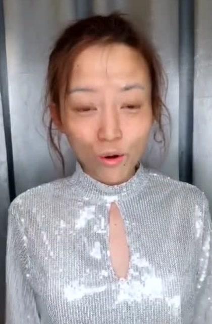 那些小时候买的丑衣服