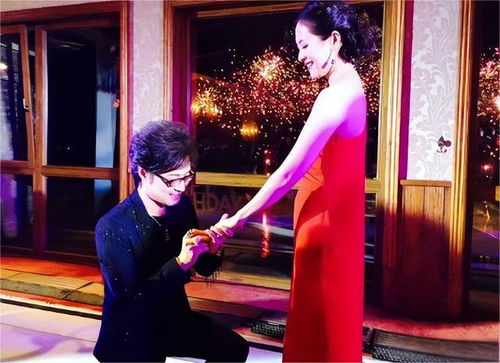 汪峰回应与宁静牵手