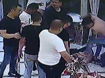 男子殴打妻子后发生性关系被告强奸 男子殴打妻子后发生性关系被告强奸