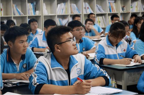 高三老师再战高考637分请全班吃饭