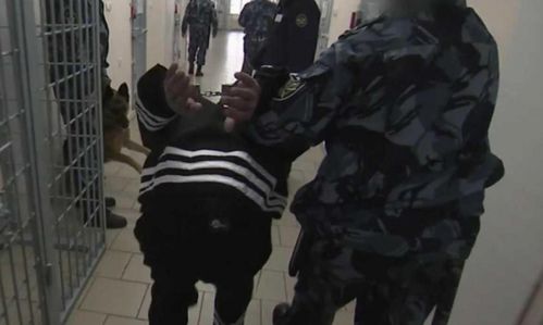 俄罗斯囚犯小游戏攻略