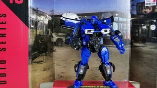 变形金刚小黄车游戏攻略