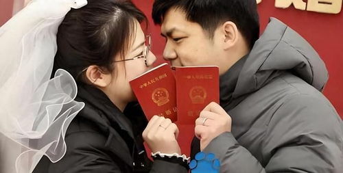 起猛了 音乐节能登记结婚了