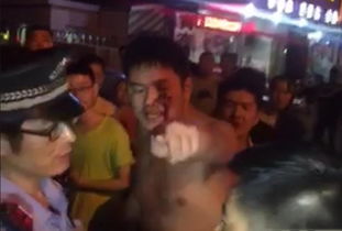 男童路过火锅店 被醉酒男子砸破头