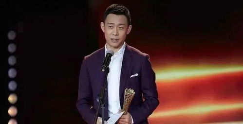 吴京、张译等在新闻联播出镜