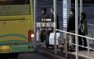 旅客摆渡车内晕倒有人破窗 机场通报