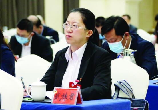 93岁董事长坚持63年放开工头炮