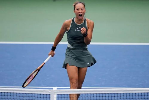 郑钦文负萨巴伦卡 生涯交锋6连败