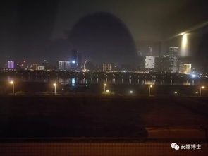 甲亢哥看长沙夜景伤感:很舍不得