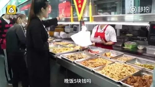 这家5元自助快餐店因一条差评火了
