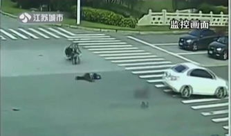 连续4场首个冲出考场的男生这次输了