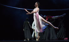 dota2舞台表演用手套是纹身(dota2职业选手套装)