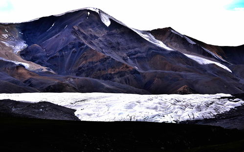 原神2.3雪山星银矿石在哪？