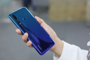 华为nova 11「核」心技术加持 助力《晶核》「晶」彩继续