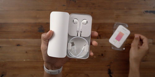 iPhone12系列或不送EarPods，AirPods耳机值得购买吗？