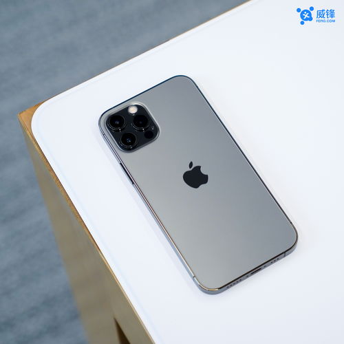 iphone 12真机图抢先看？网友：梦回iphone 5？