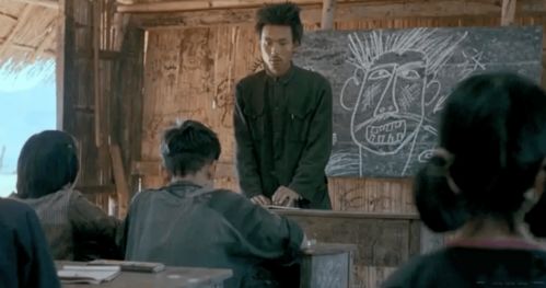 演员谢园于8月18日突发心脏病，经抢救无效去世，享年61岁
